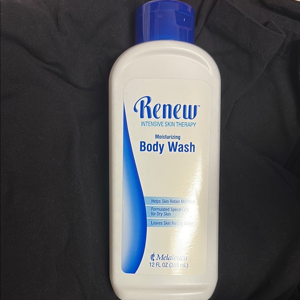 Moisturizing Body Wash - Blue and White